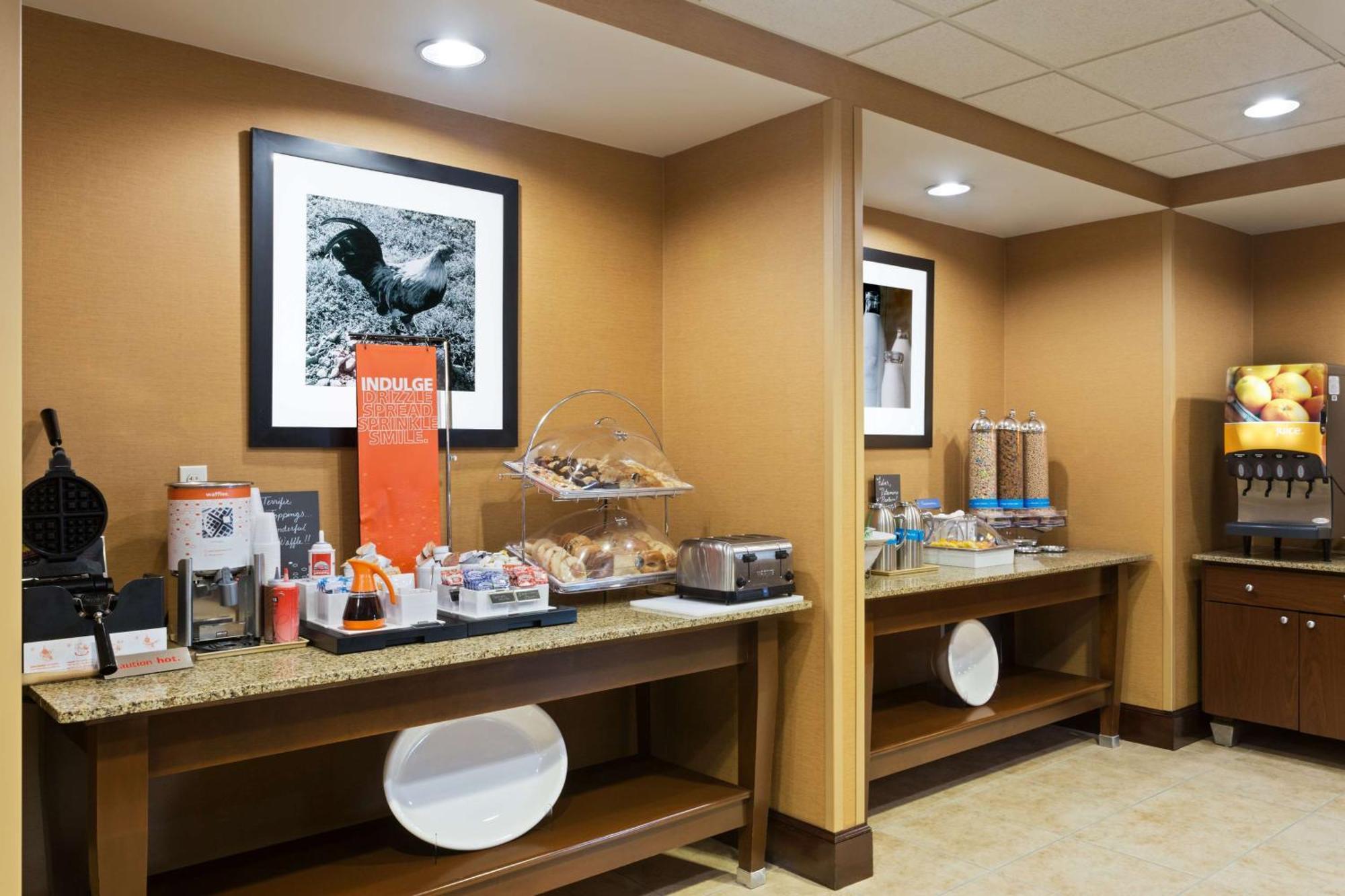 Hampton Inn Leesburg Tavares Bagian luar foto