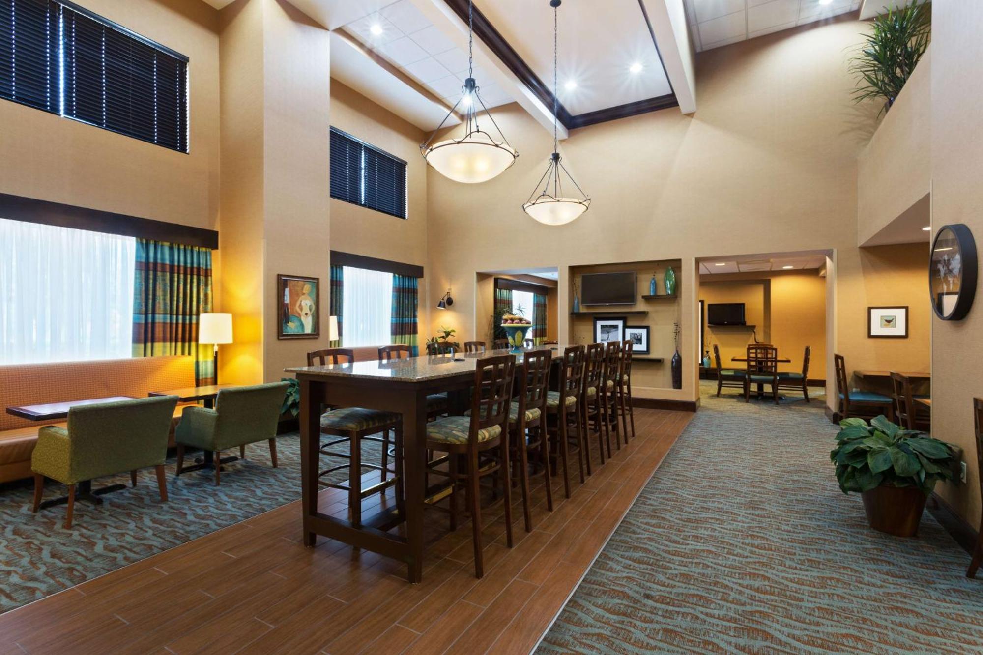 Hampton Inn Leesburg Tavares Bagian luar foto