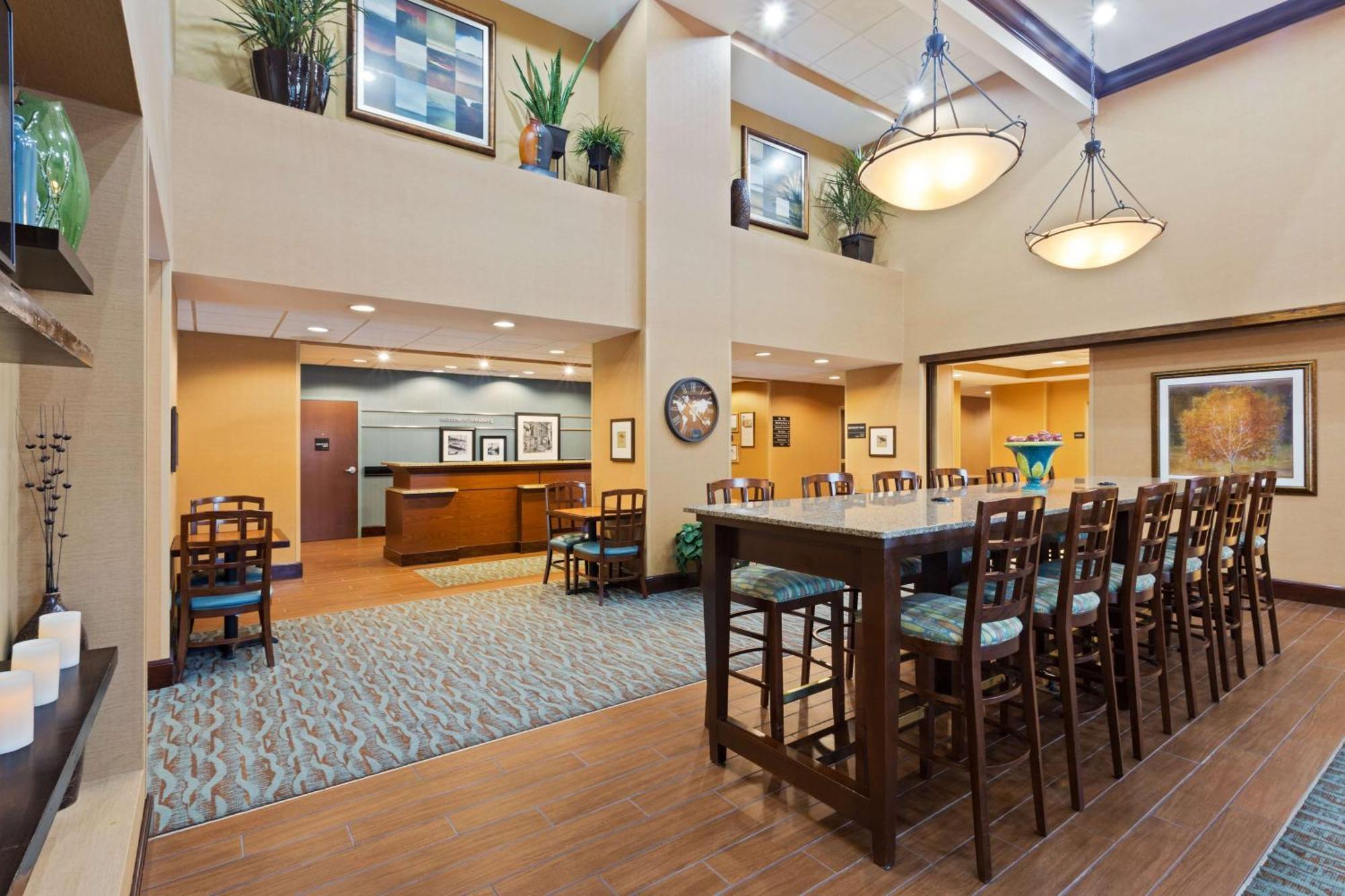 Hampton Inn Leesburg Tavares Bagian luar foto