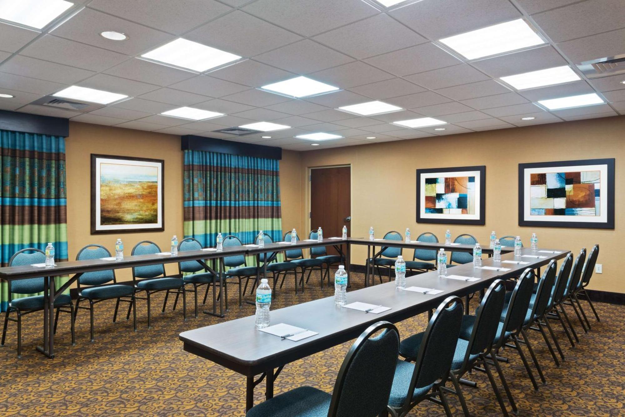 Hampton Inn Leesburg Tavares Bagian luar foto